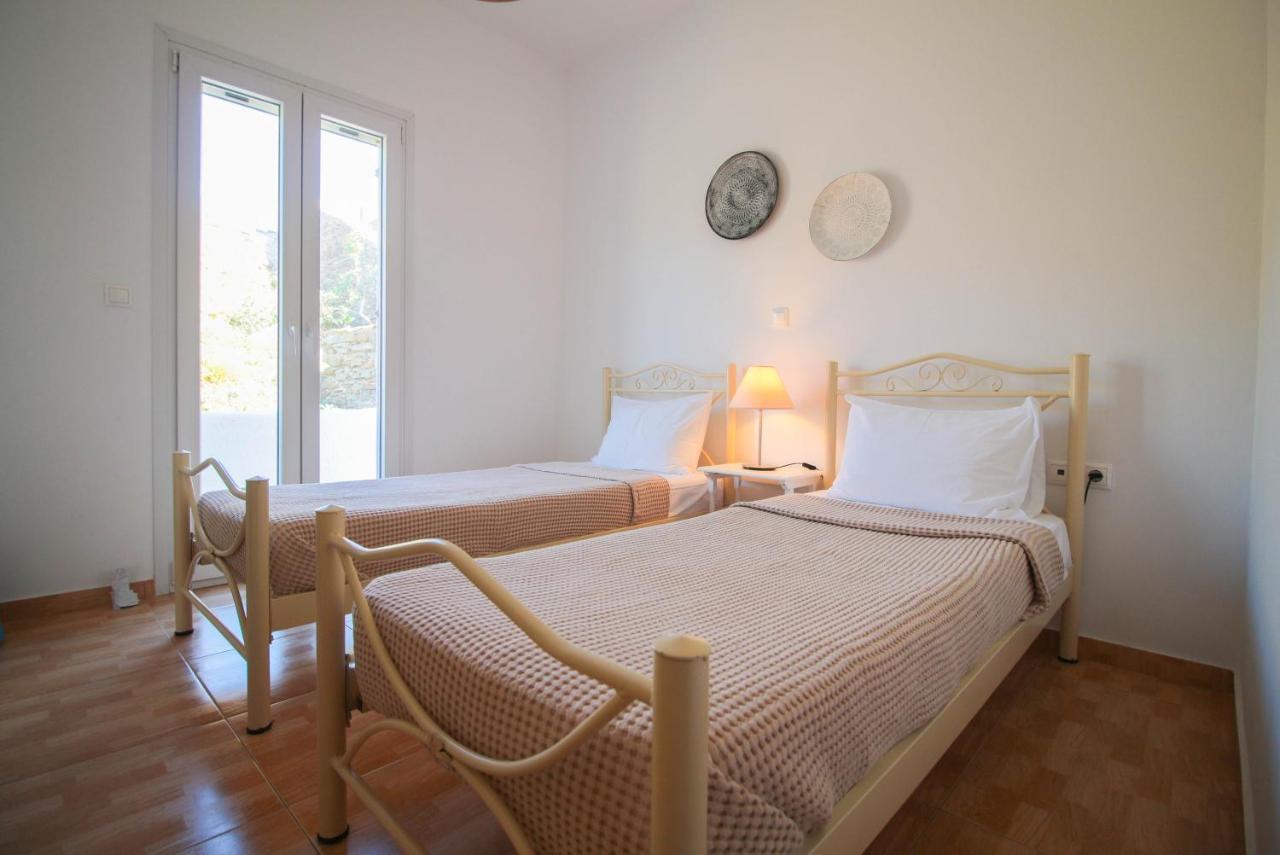 Iliopetra Residence Agios Romanos Екстериор снимка