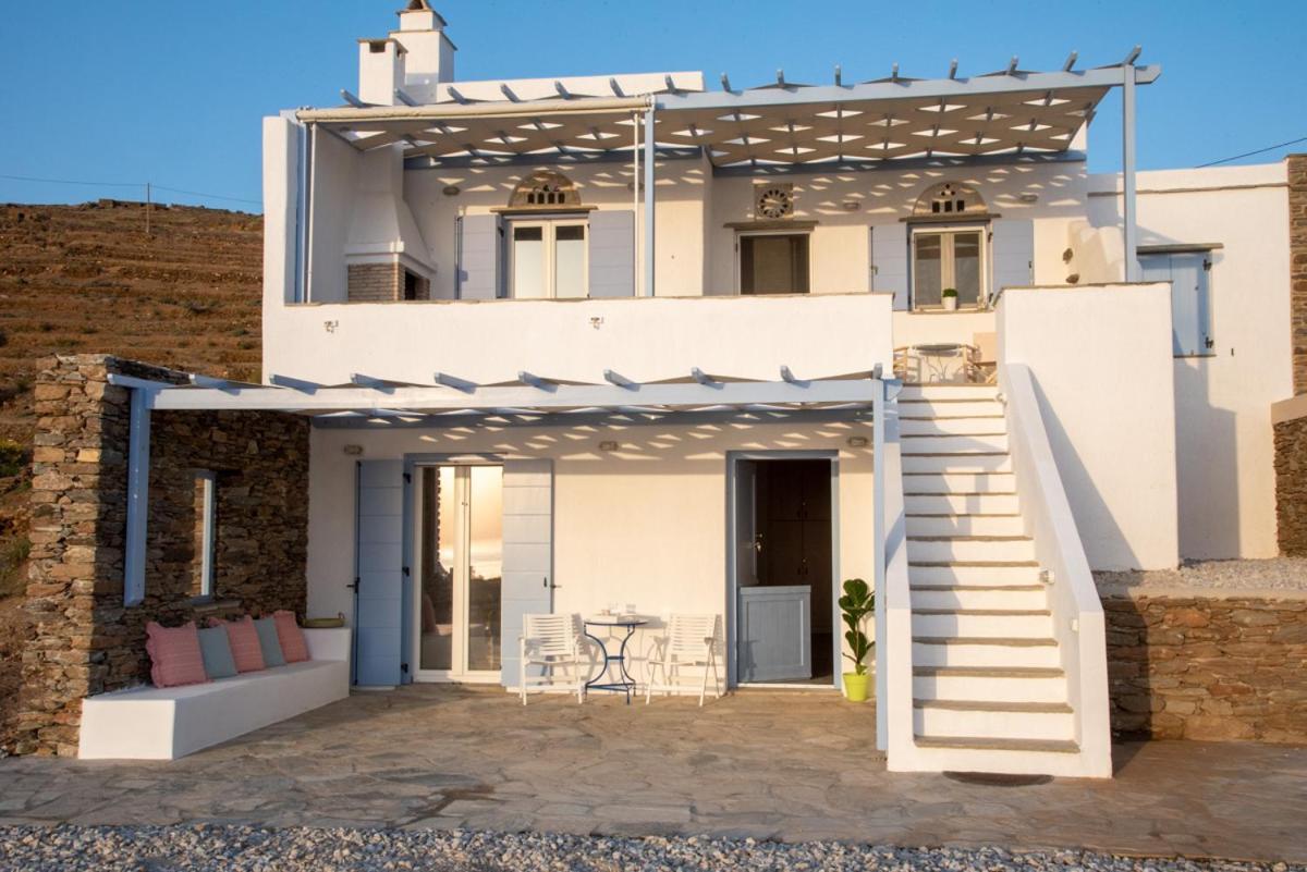 Iliopetra Residence Agios Romanos Екстериор снимка