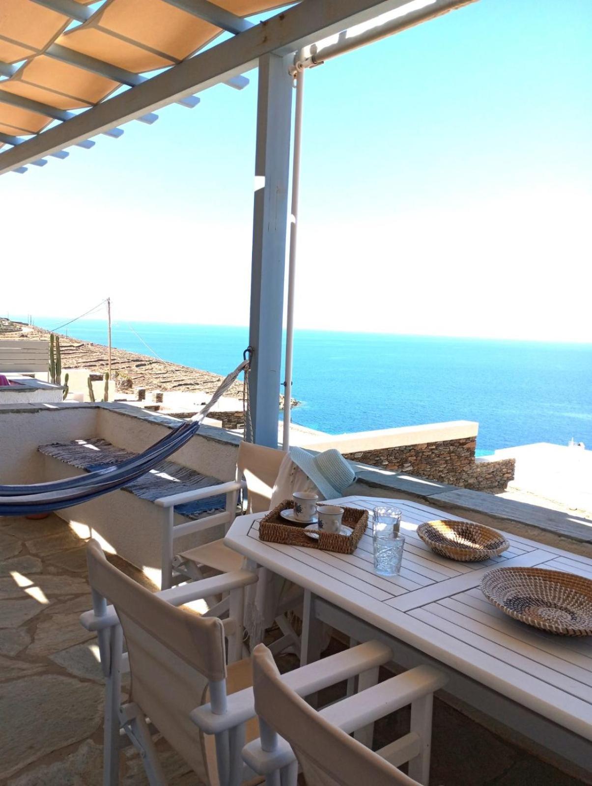 Iliopetra Residence Agios Romanos Екстериор снимка