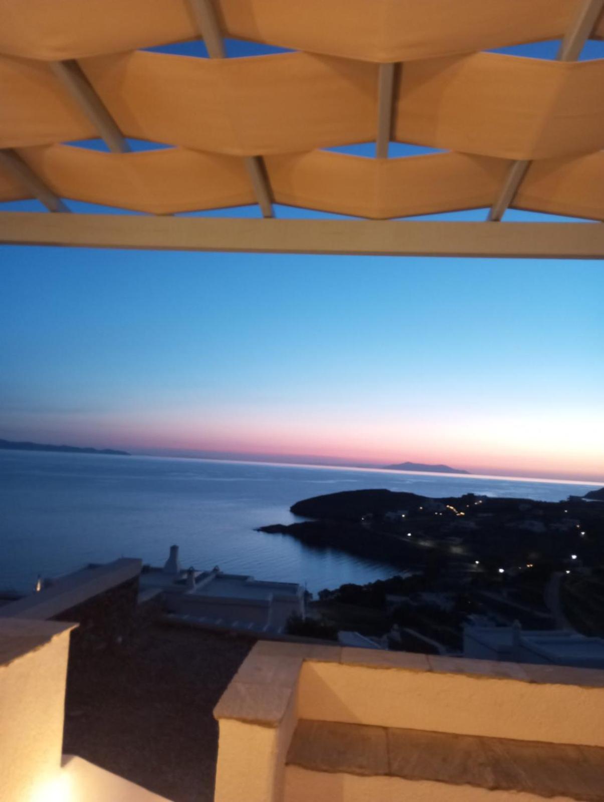 Iliopetra Residence Agios Romanos Екстериор снимка