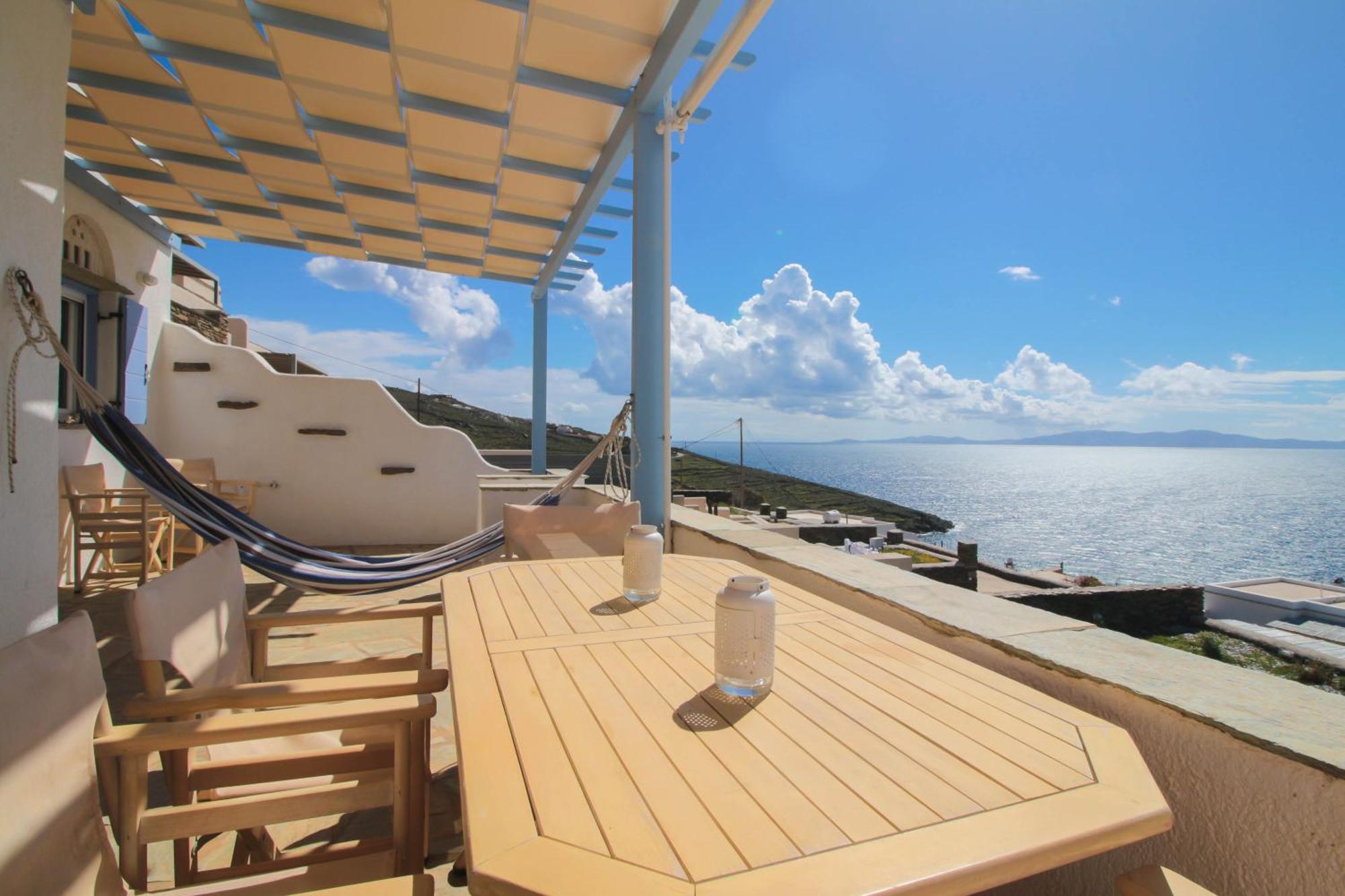 Iliopetra Residence Agios Romanos Екстериор снимка